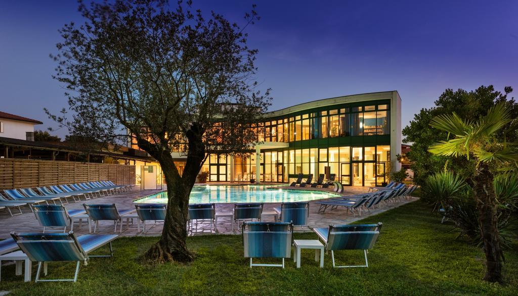 Atlantic Terme Natural Spa & Hotel Abano Terme Bagian luar foto