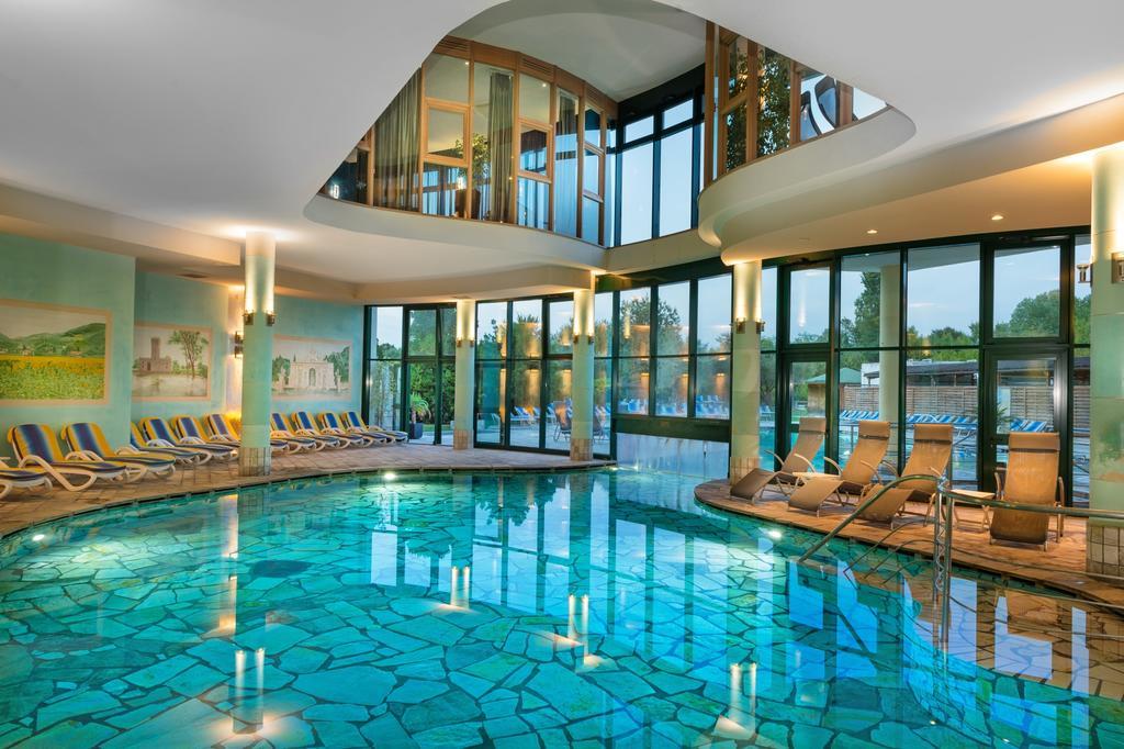 Atlantic Terme Natural Spa & Hotel Abano Terme Bagian luar foto