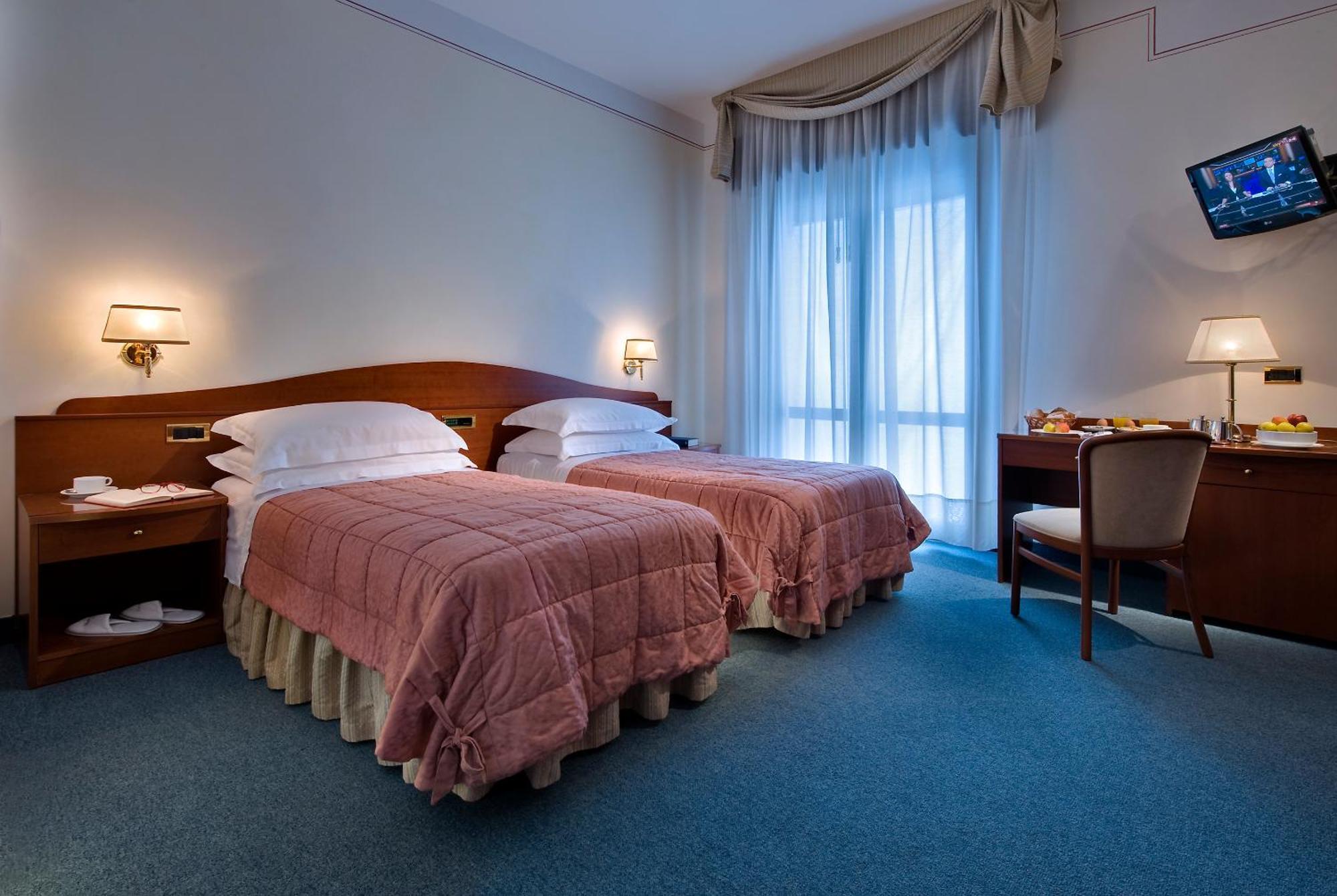 Atlantic Terme Natural Spa & Hotel Abano Terme Bagian luar foto