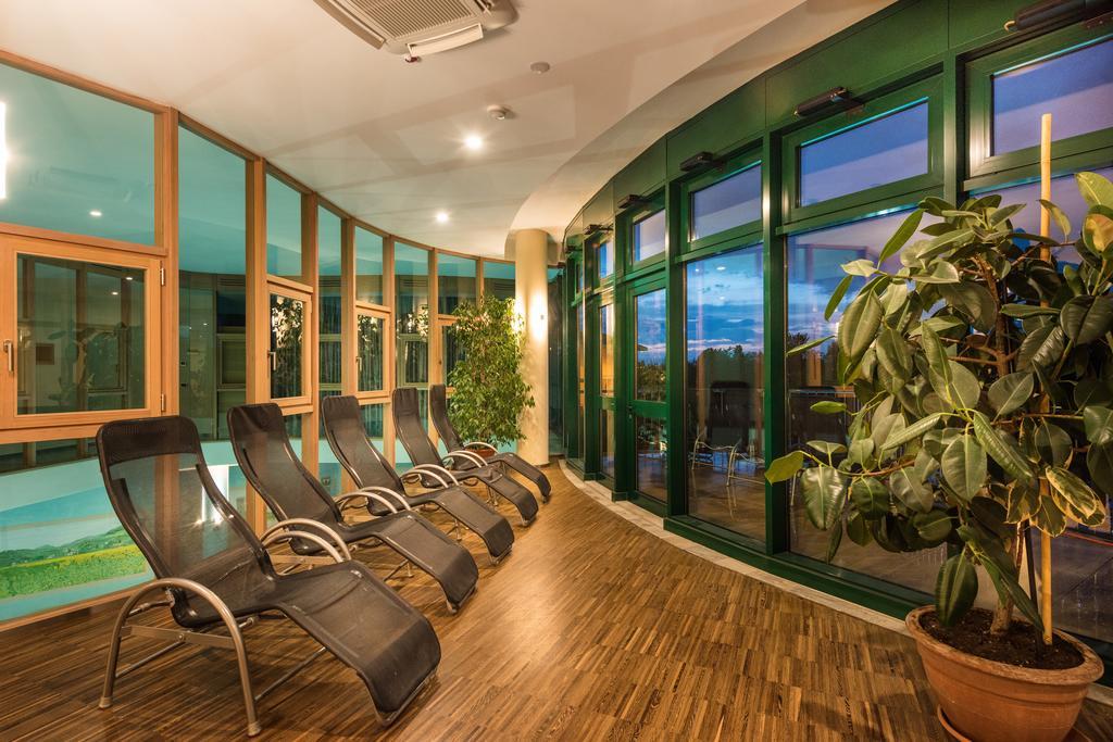 Atlantic Terme Natural Spa & Hotel Abano Terme Bagian luar foto