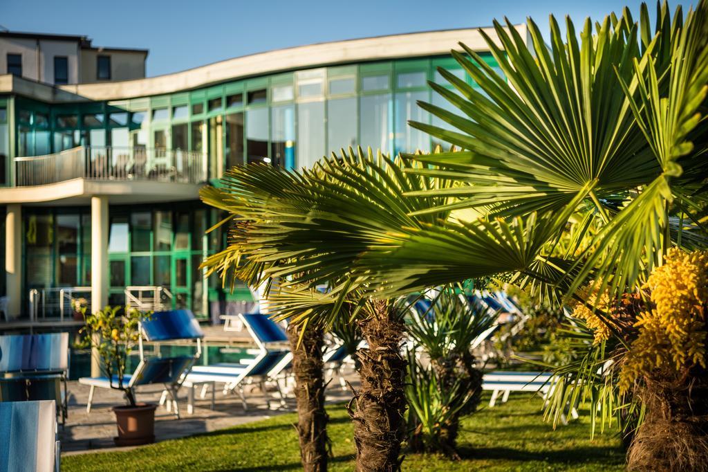 Atlantic Terme Natural Spa & Hotel Abano Terme Bagian luar foto